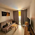 Estrella شقة طوستا ديل سيلونثيو